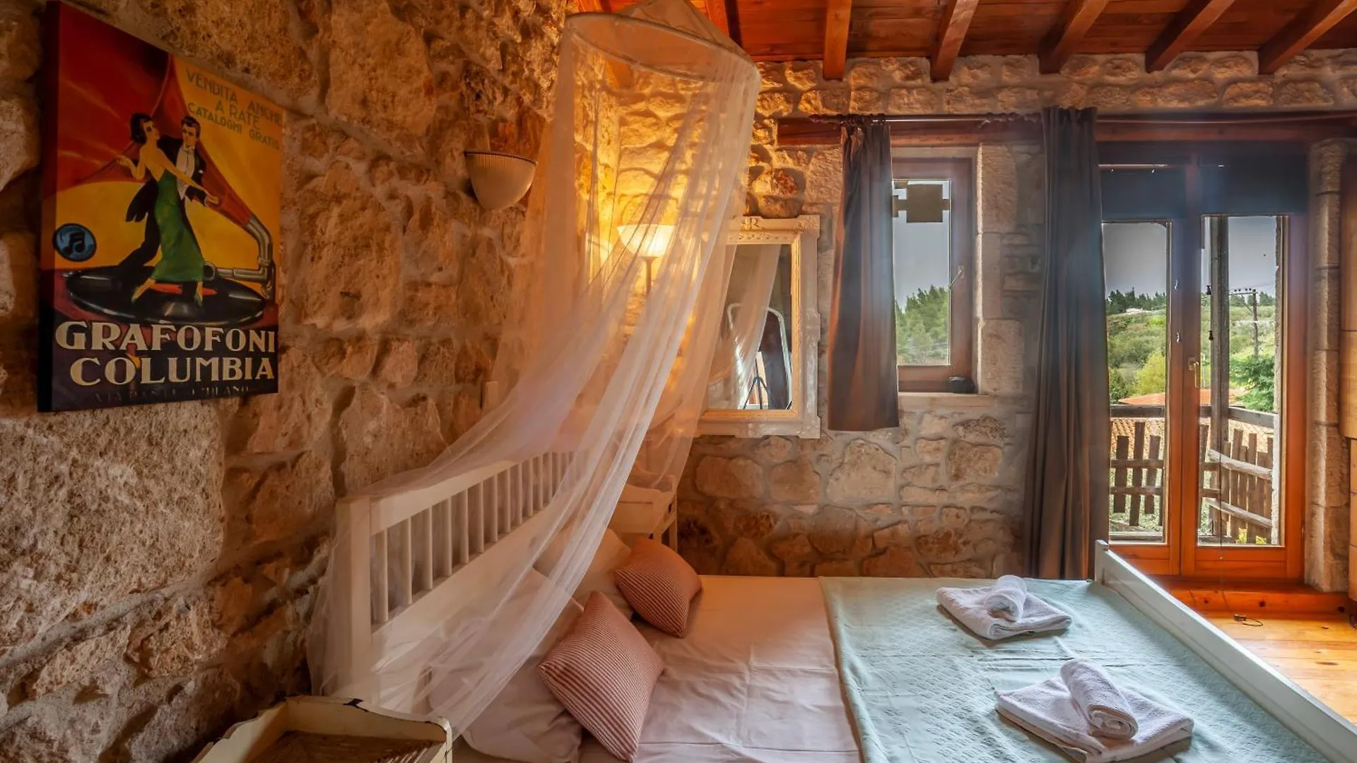 Forest Stone Villa With Pool Kriopigi 0*,  Grecia